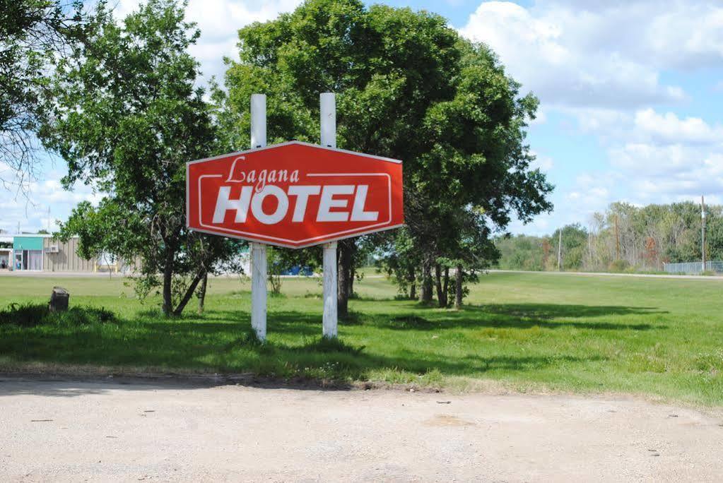 Lagana Hotel Lanigan Bagian luar foto